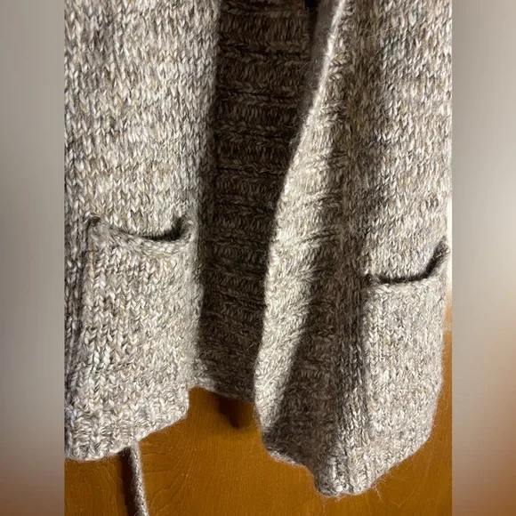 LOFT cardigan - Picture 3 of 4